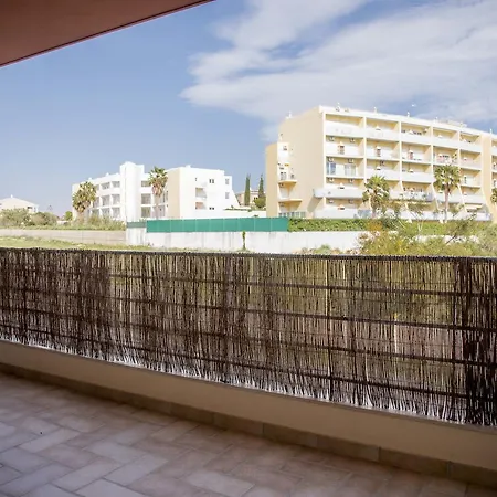 Appartement B13 - Marina Condominium